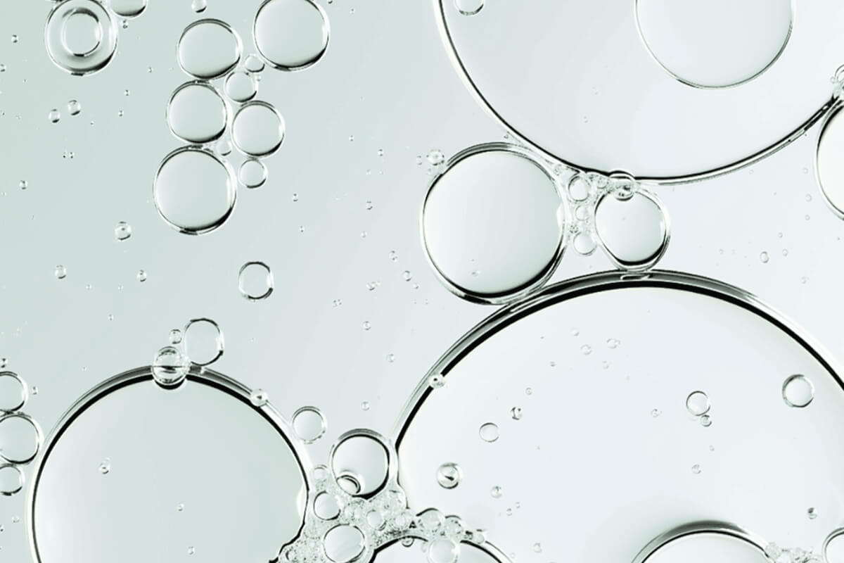 Hyaluron: Warum dieser Wirkstoff aus der Kosmetik nicht mehr wegzudenken ist