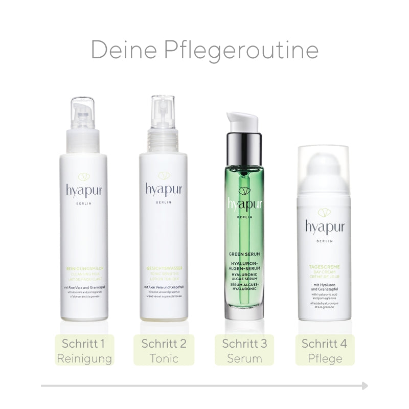 Deine tägliche Pflegeroutine kann z.B. so aussehen: Im 1. Schritt reinigst du deine Haut, im 2. trägst du Gesichtswasser auf und entfernst Seifenreste sanft mit einem Wattepad. Danach befeuchtest du deine Haut nochmals leicht mit Wasser oder Gesichtswasser, trägst dein Hyaluron-Serum auf, lässt es vollständig einziehen und schließt es mit einer Tages- oder Nachtpflege ein. 